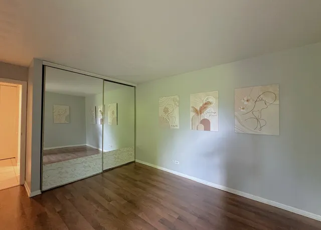 $160,000 | 5600 Hillcrest Lane, Unit 1K, Lisle, IL 60532