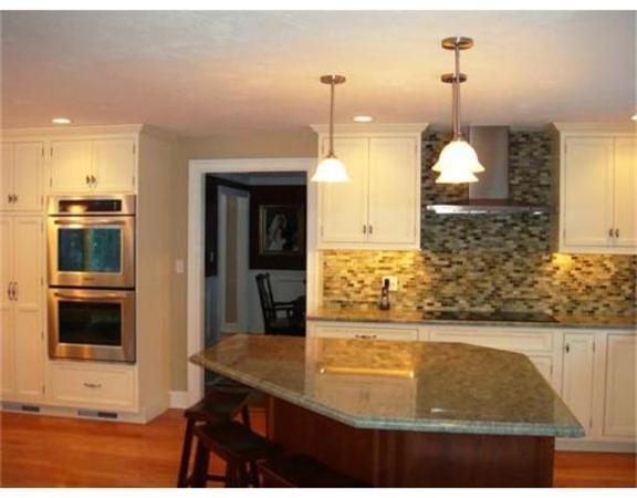 16 Overlook Road Stoughton, MA 02072 - Photo 6 of 30