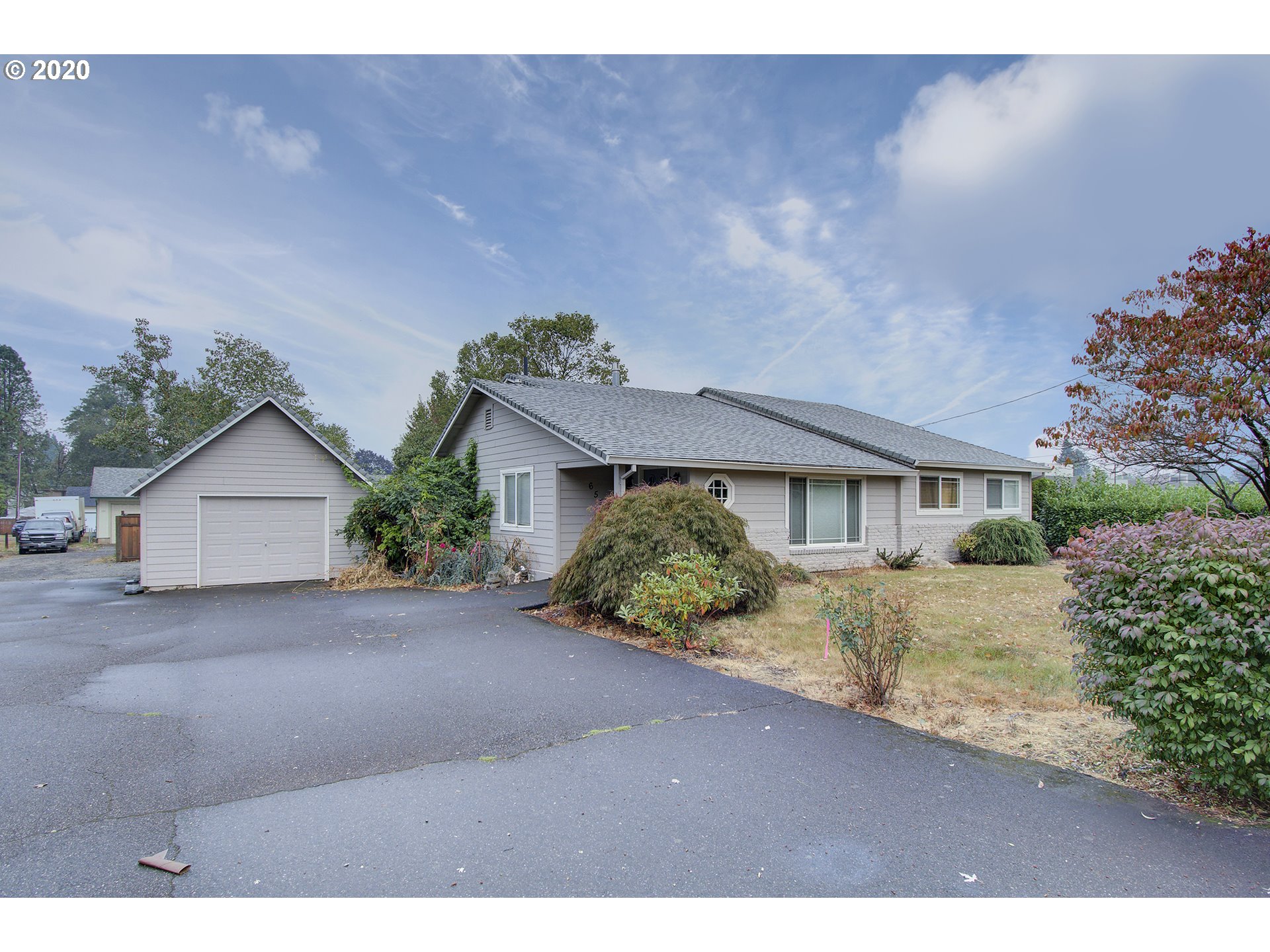 655 Warner Parrott Road Oregon City, OR 97045 - Photo 1 of 32 Gallery Image 1