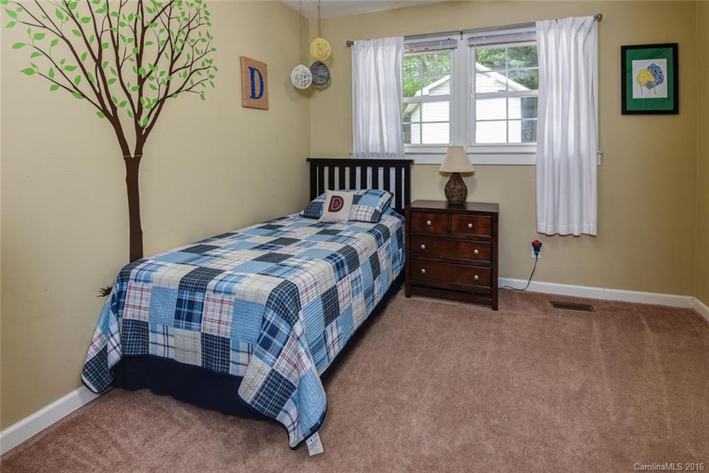 165 Cathey Road Candler, NC 28715 - Photo 12 of 24 Gallery Image 12