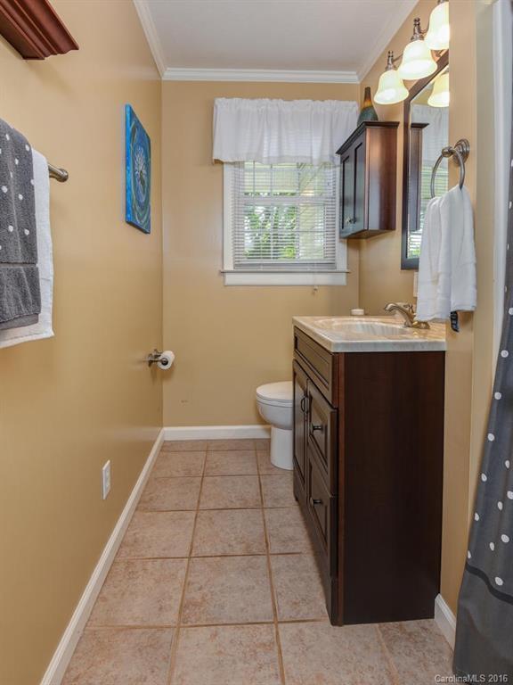165 Cathey Road Candler, NC 28715 - Photo 13 of 24 Gallery Image 13