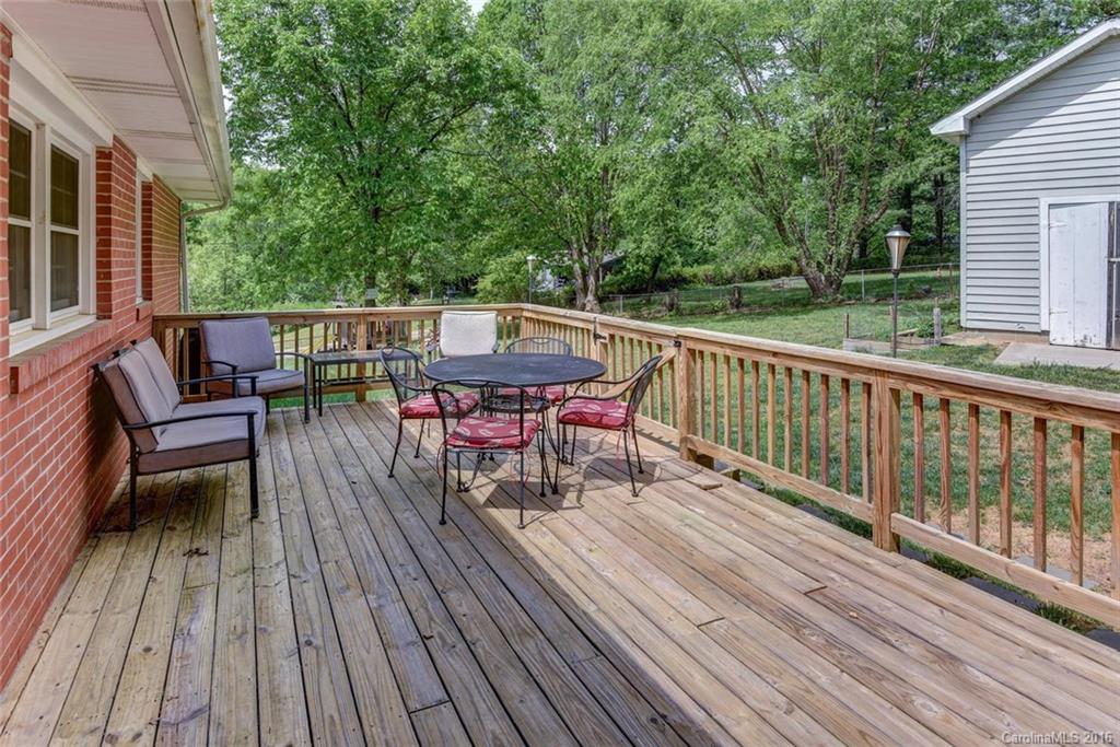 165 Cathey Road Candler, NC 28715 - Photo 16 of 24 Gallery Image 16