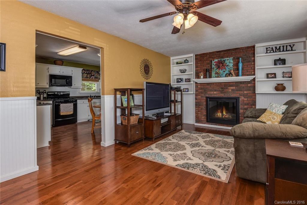 165 Cathey Road Candler, NC 28715 - Photo 5 of 24 Gallery Image 5
