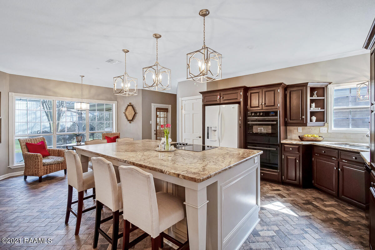 1773 Duchamp Road Broussard, LA 70518 - Photo 4 of 34 Gallery Image 4