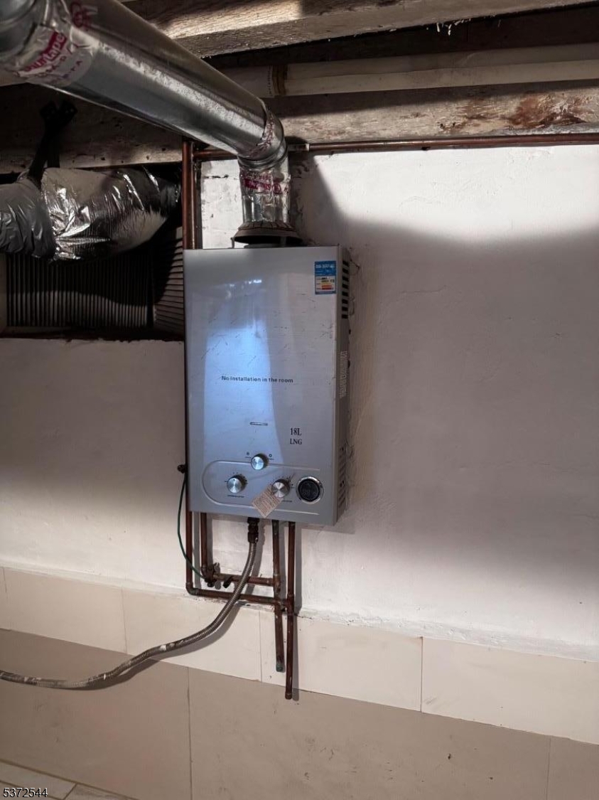 623 Main Street Leesburg, NJ 08327 - Photo 44 of 48