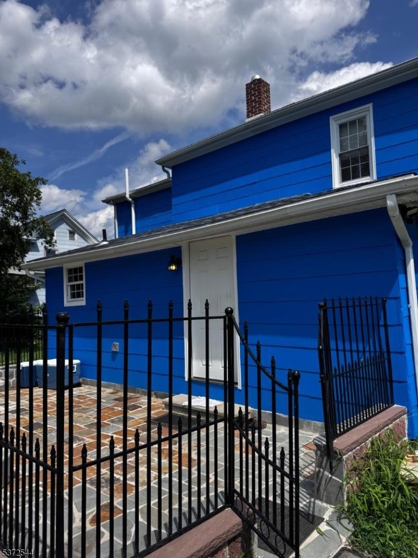 623 Main Street Leesburg, NJ 08327 - Photo 8 of 48