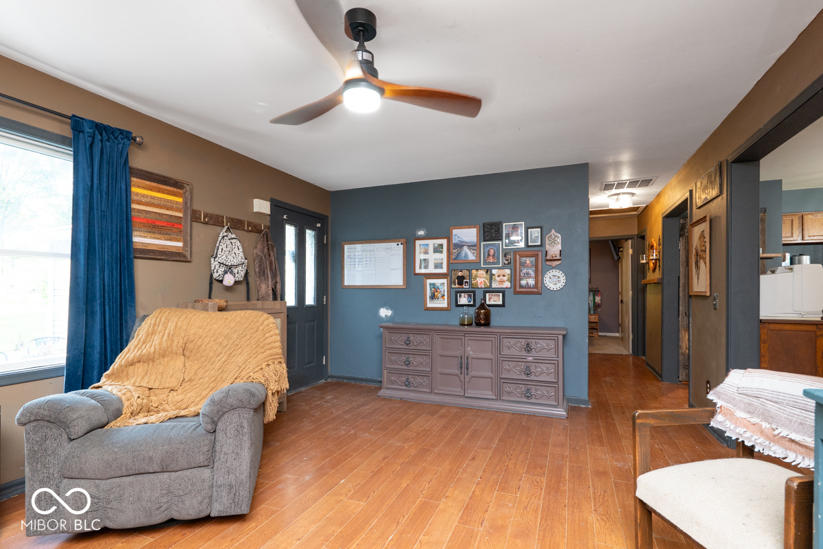 7334 West Reformatory Road Fortville, IN 46040 - Photo 4 of 27 Gallery Image 4