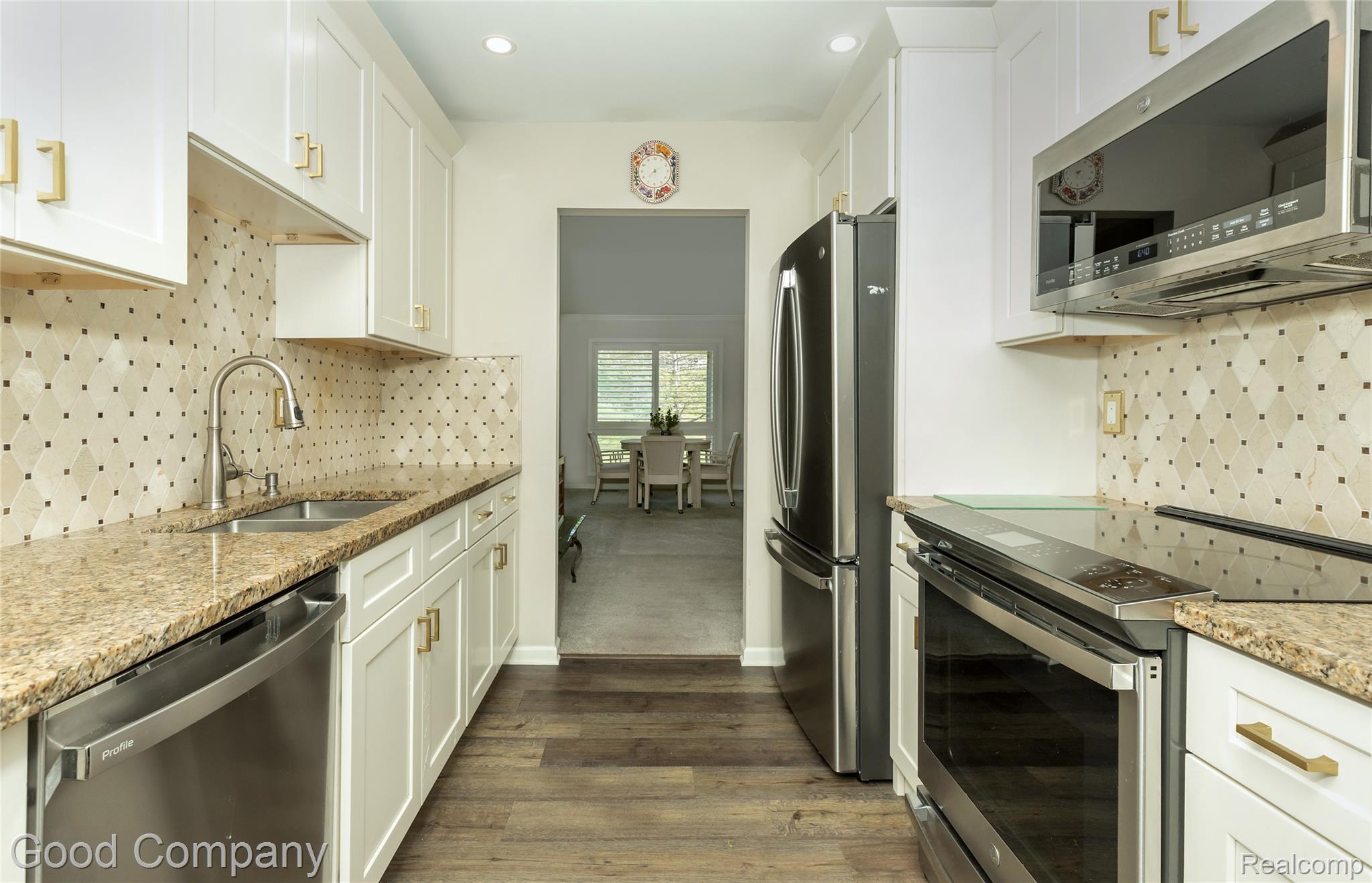 969 Wexford Way Rochester, MI 48307 - Photo 4 of 31 Wexford-22.jpg