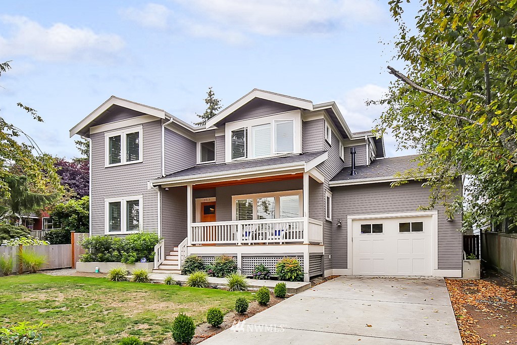 3915 Southwest 97th Street Seattle, WA 98136 - Photo 1 of 25 Gallery Image 1