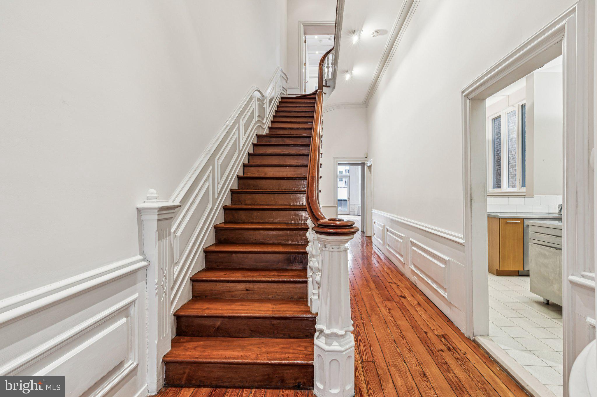 2106 Spruce Street Philadelphia, PA 19103 - Photo 17 of 50