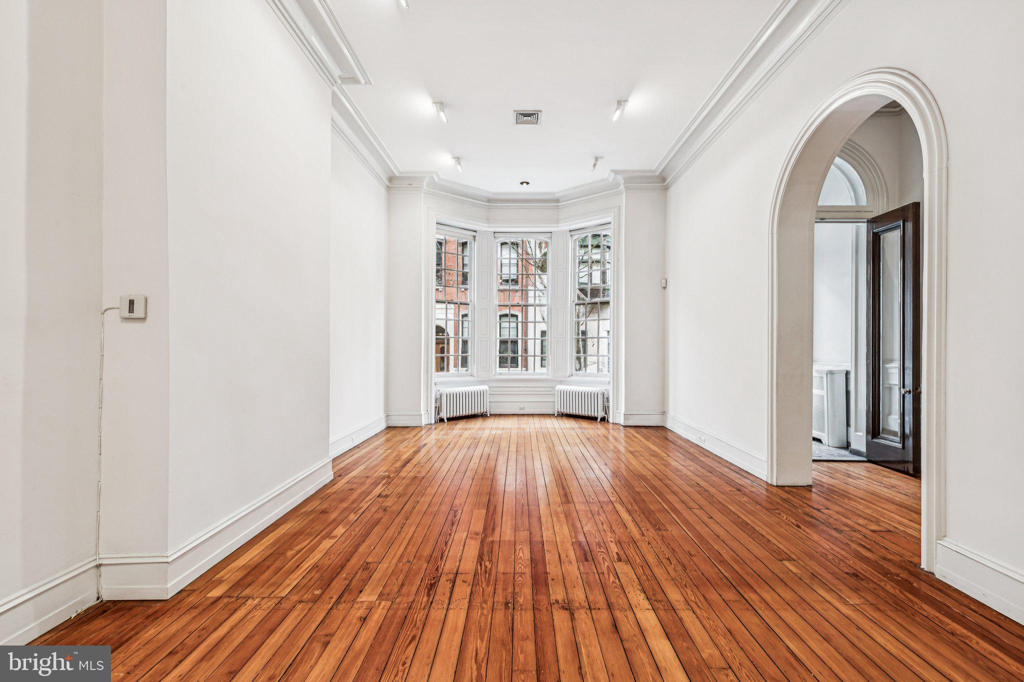 2106 Spruce Street Philadelphia, PA 19103 - Photo 3 of 50