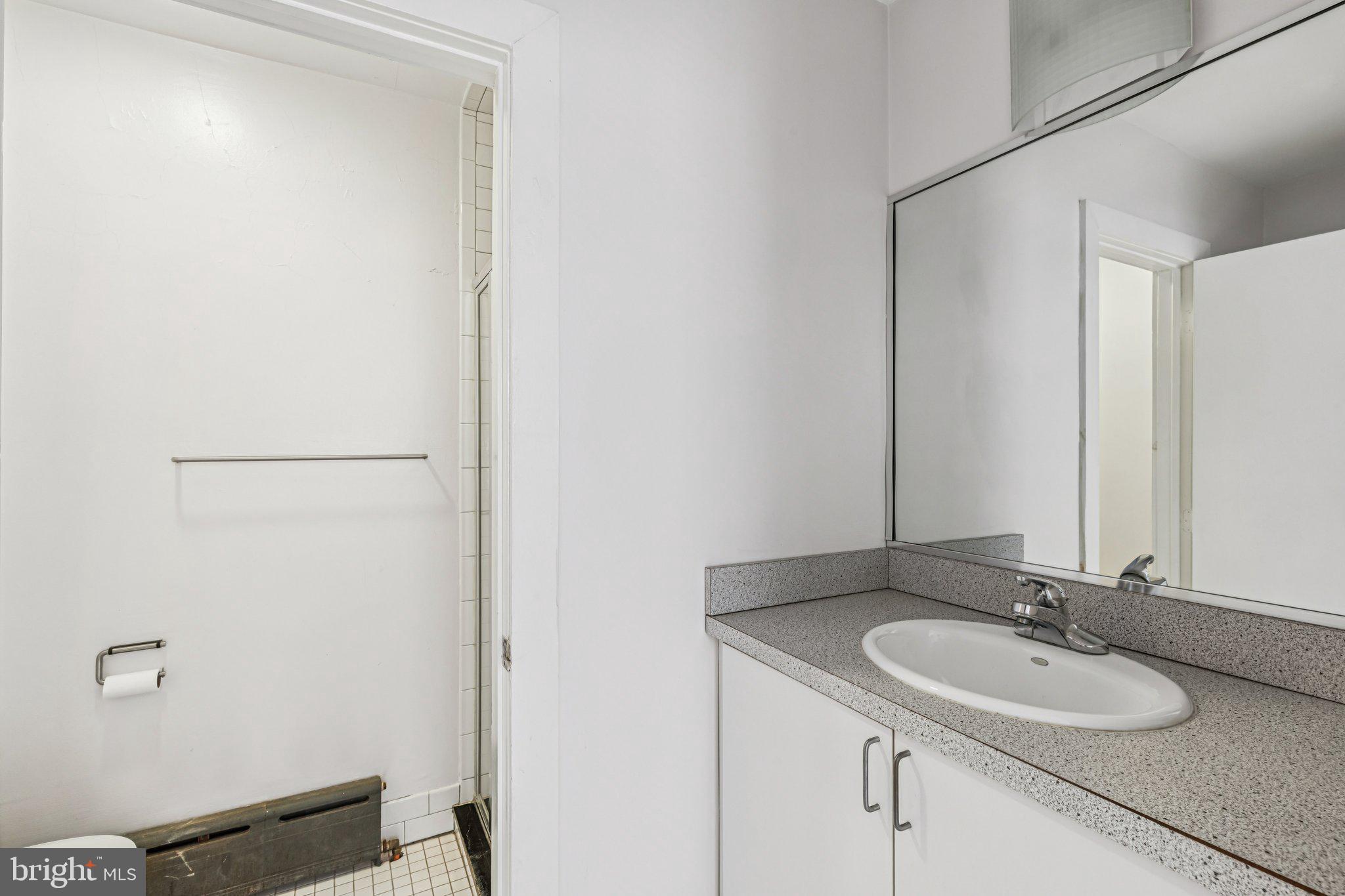 2106 Spruce Street Philadelphia, PA 19103 - Photo 49 of 50