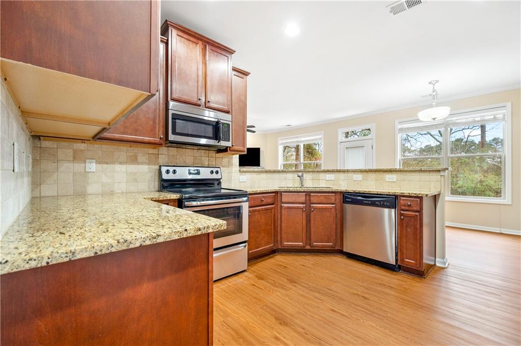 2569 Ingram Road Duluth, GA 30096 - Photo 9 of 36