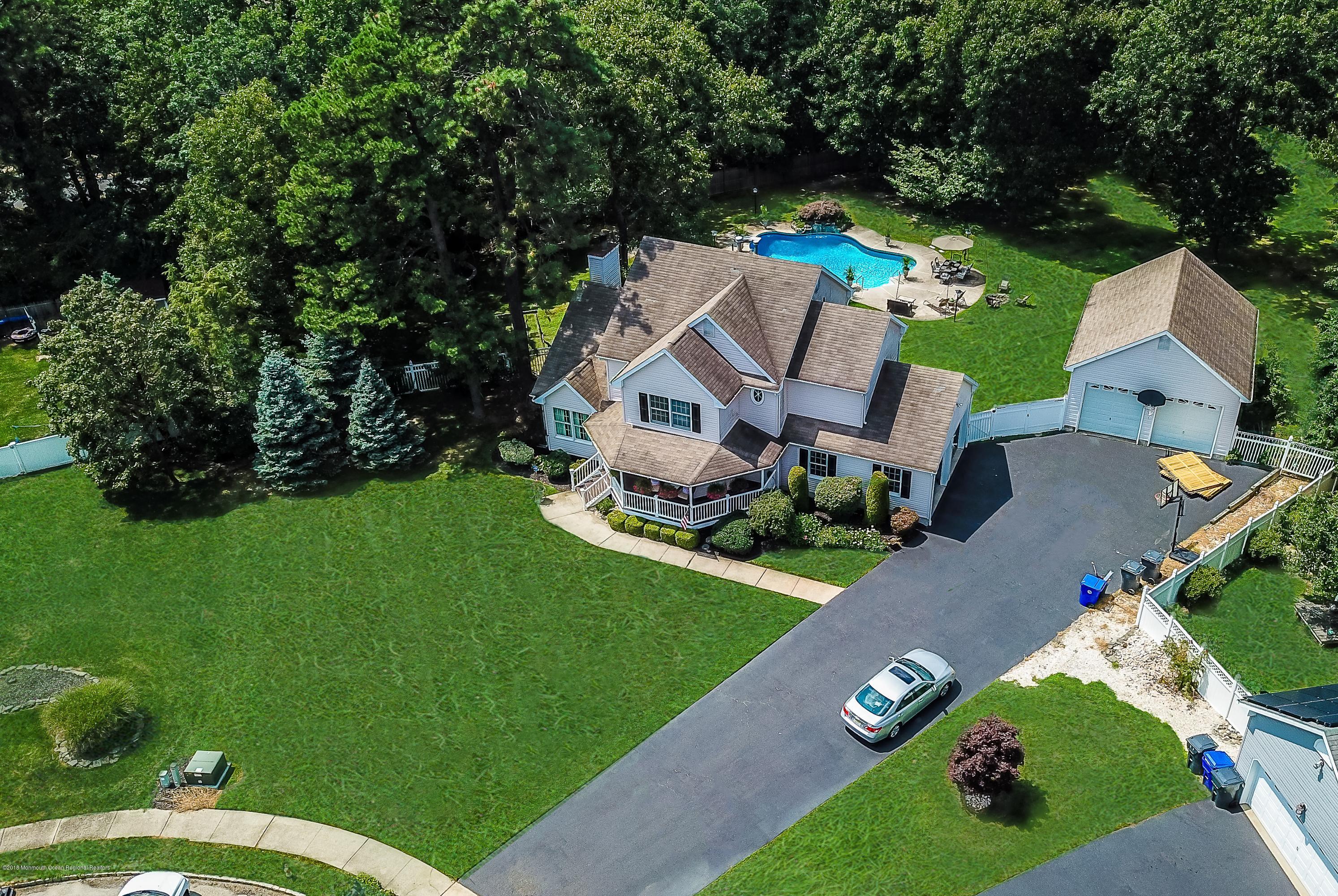 627 Yellowbrick Road Brick, NJ 08724 - Photo 1 of 32 Above