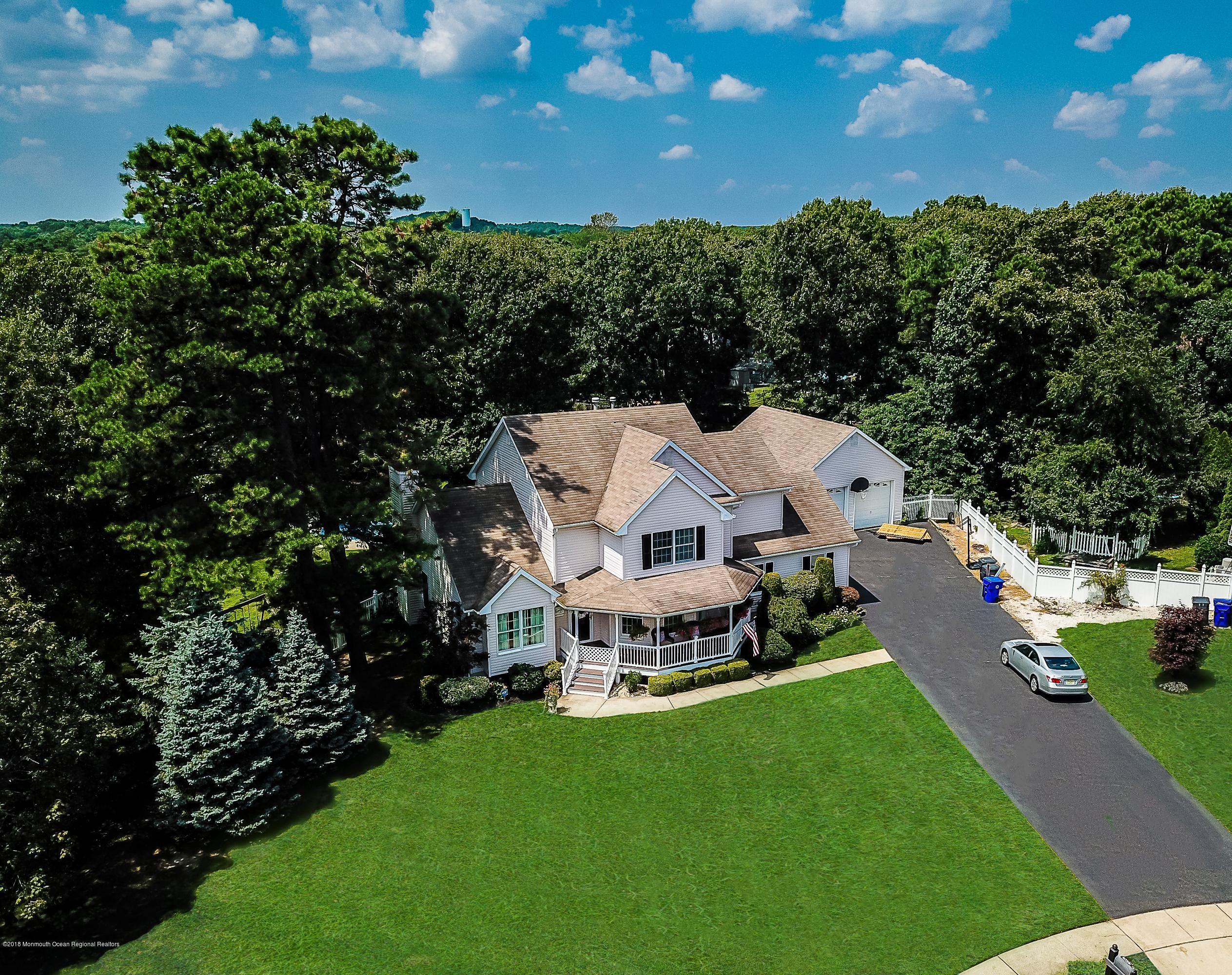 627 Yellowbrick Road Brick, NJ 08724 - Photo 31 of 32 Above Front