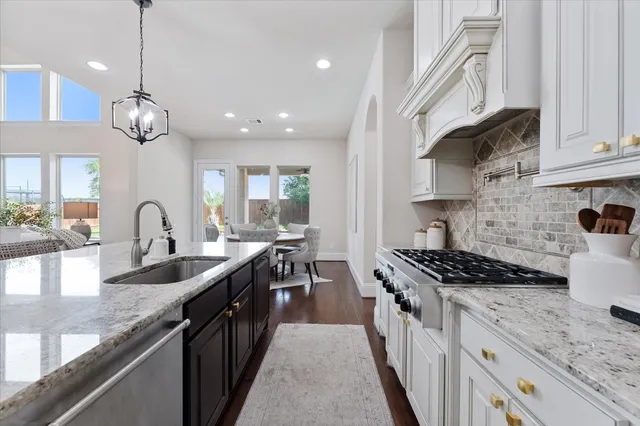 $7,500 | 5823 Stratton Woods Drive, Spring, TX 77389