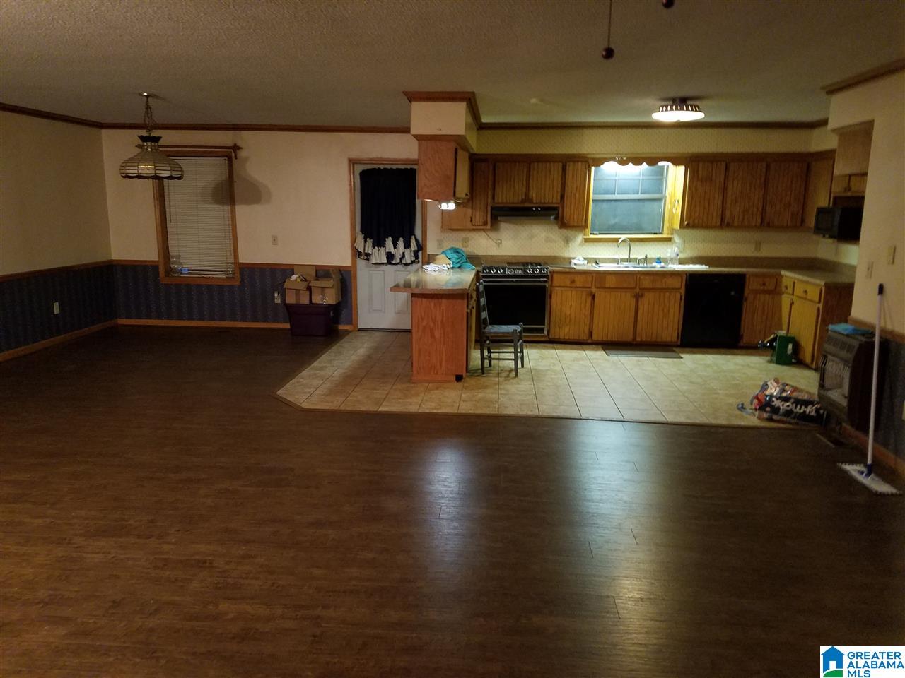 2335 Warrior Valley Road Altoona, AL 35952 - Photo 3 of 42