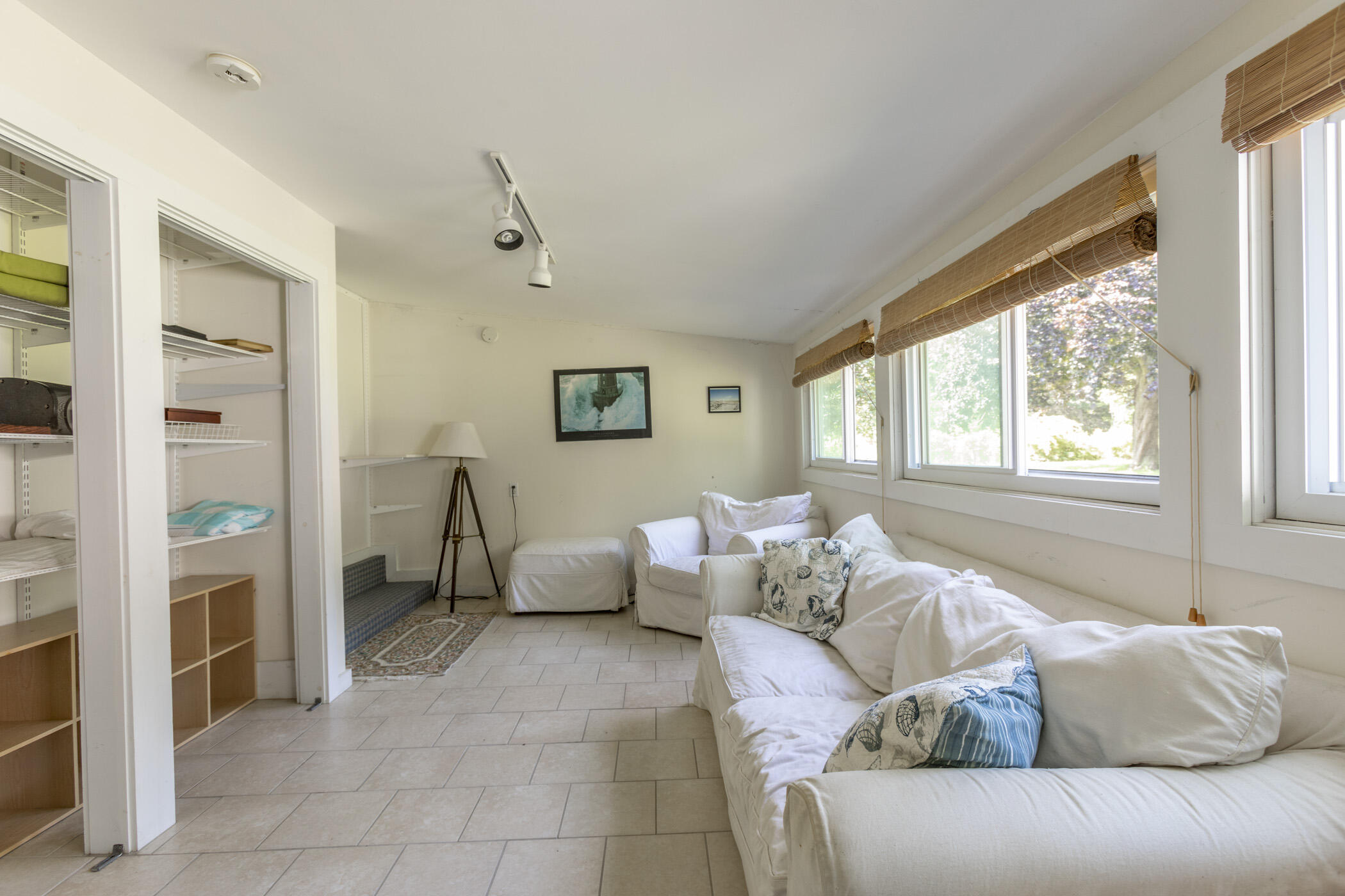10 Mills Road Kennebunkport, ME 04046 - Photo 12 of 19 Rear Entry
