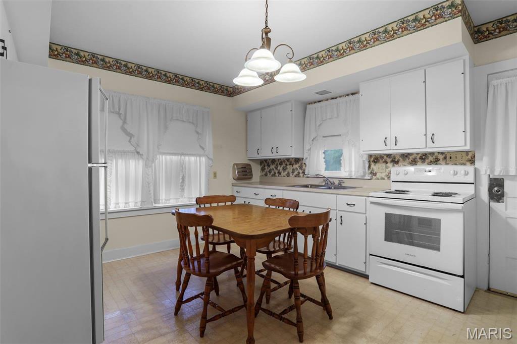 11020 Highway 100 Berger, MO 63014 - Photo 17 of 38