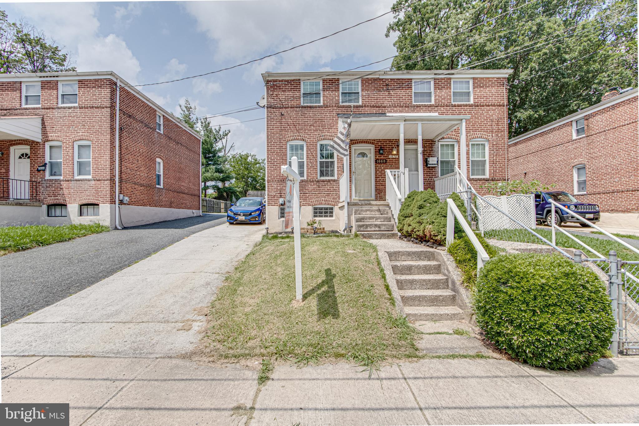 1668 Yakona Road Baltimore, MD 21286 - Photo 3 of 50 Well maintained bold brick & clean sidewalks!