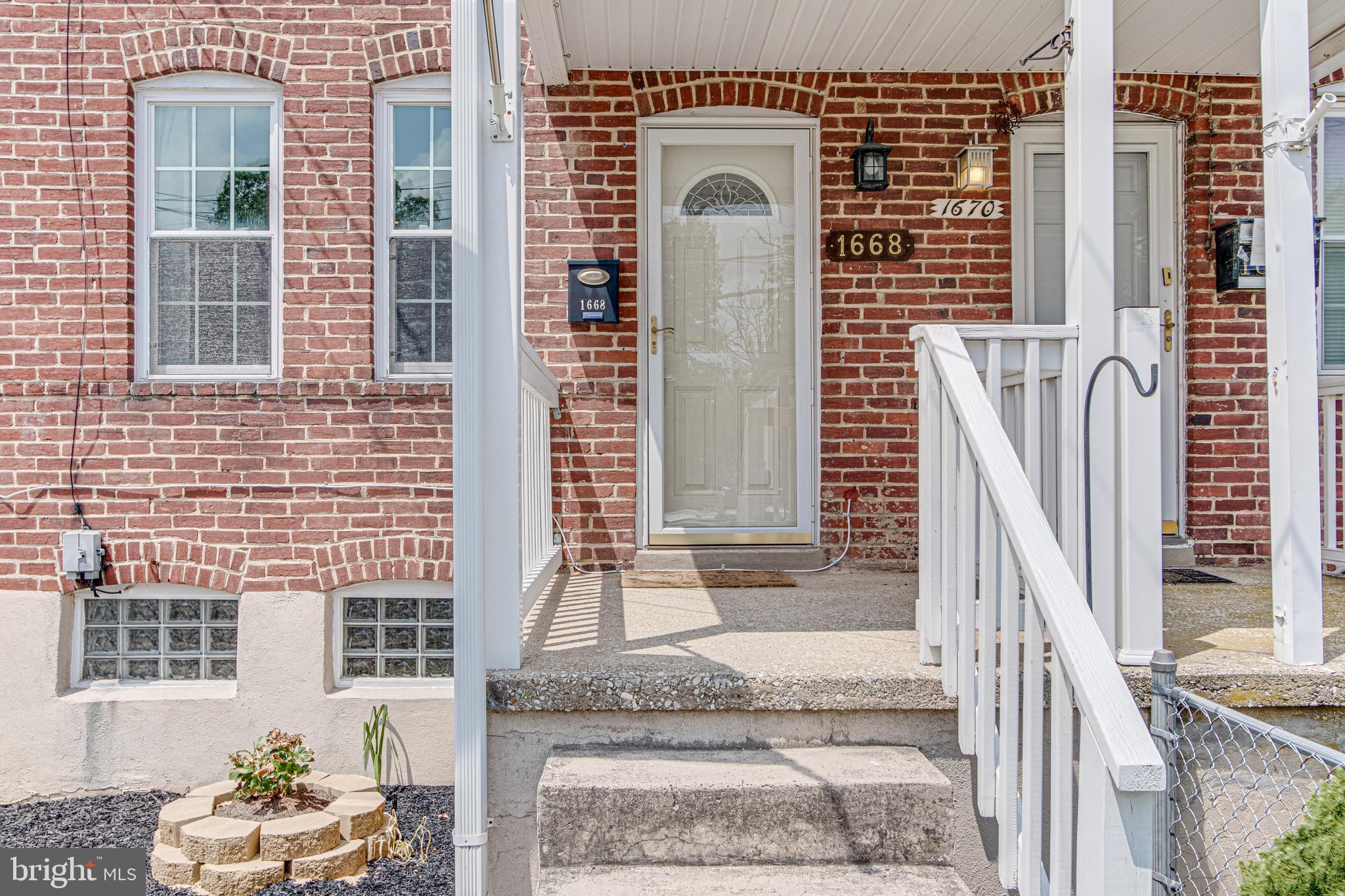 1668 Yakona Road Baltimore, MD 21286 - Photo 7 of 50 Beautiful brick with NEW windows!