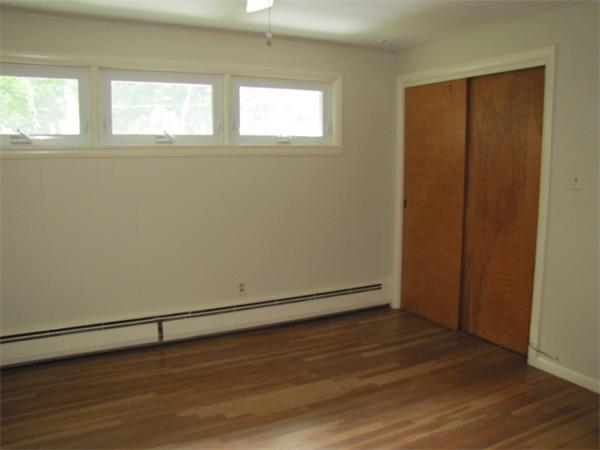 61 Ashmore Road Worcester, MA 01602 - Photo 17 of 30