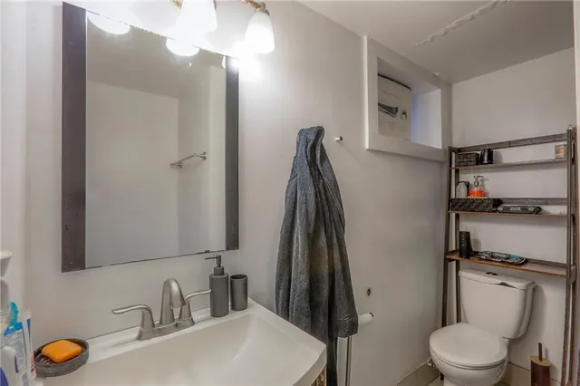 $189,500 | 11715 Fuller Avenue, Kansas City, MO 64134