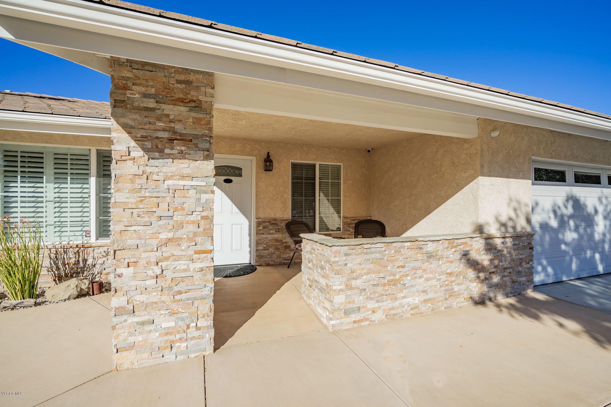 6116 Al Way Simi Valley, CA 93063 - Photo 4 of 55 a view of a entryway of the house