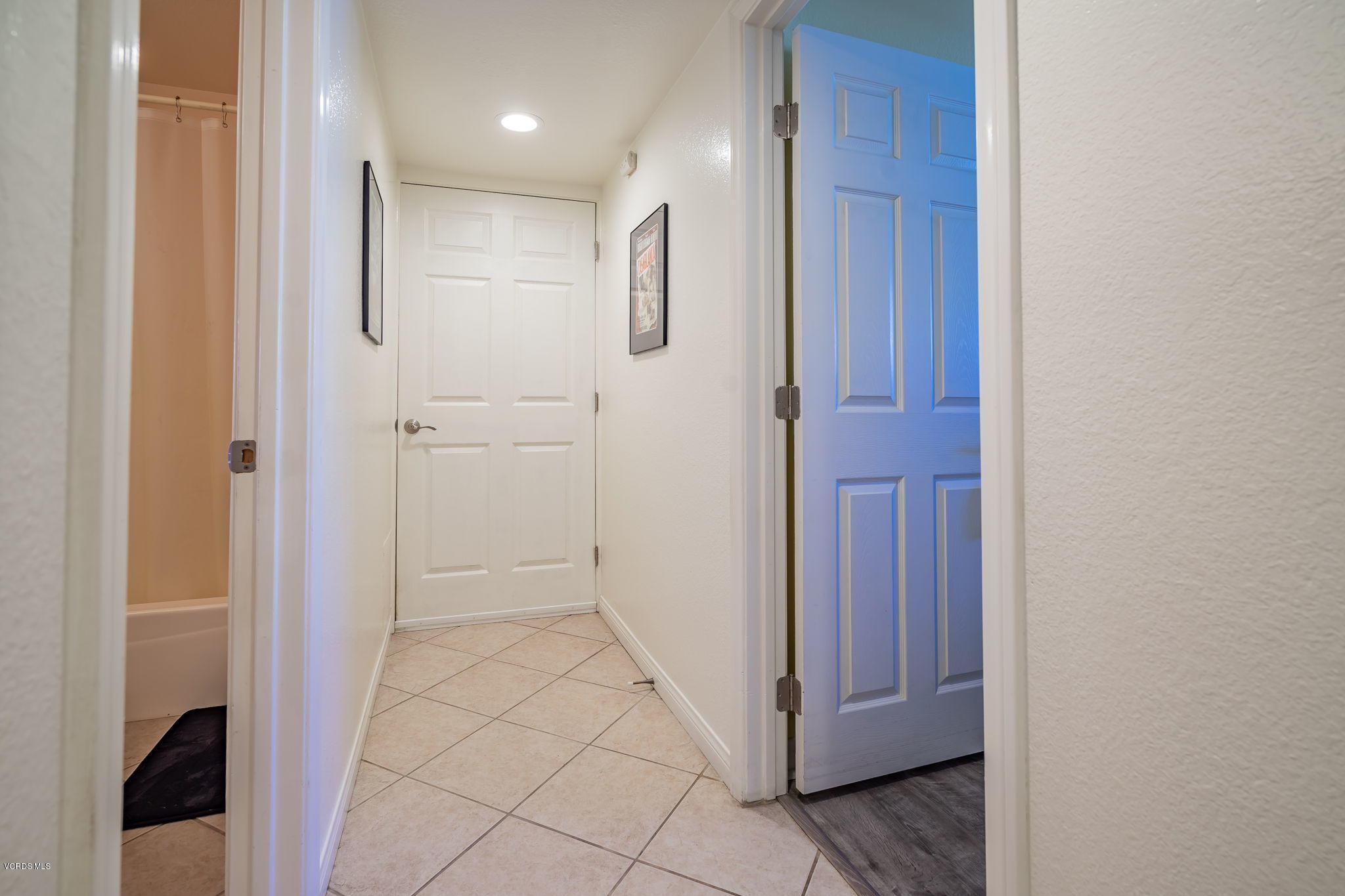 6116 Al Way Simi Valley, CA 93063 - Photo 38 of 55 a view of a hallway with closet area