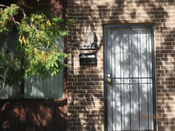 $77,100 | 6226 West Port Avenue, Unit C32, Milwaukee, WI 53223