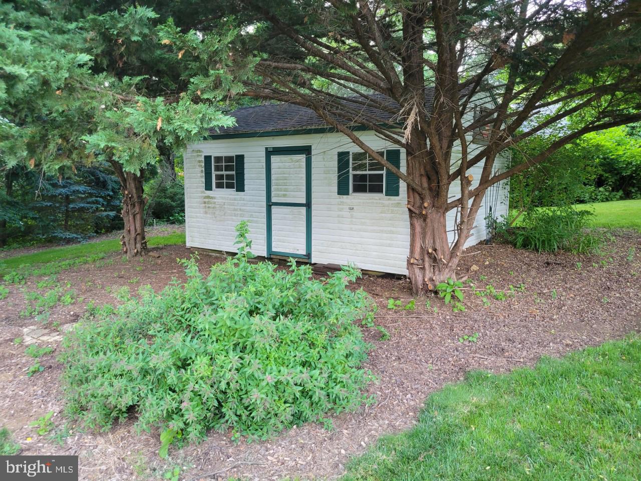 1419 Sandhill Road Lebanon, PA 17046 - Photo 25 of 43 Gallery Image 25