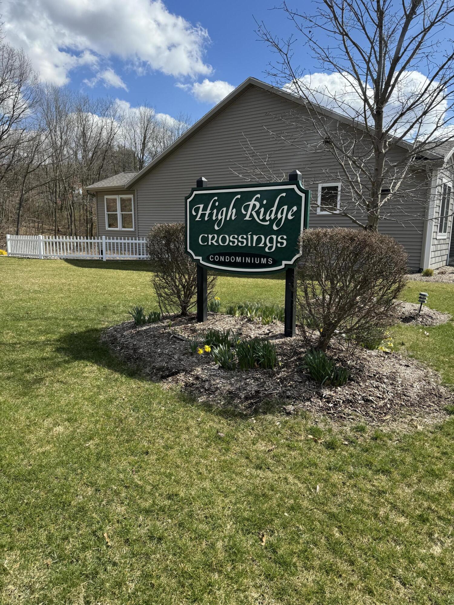 113 High Ridge Court Middleville, MI 49333 - Photo 4 of 31 High Ridge