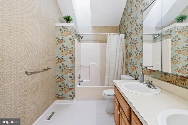 $320,000 | 34 2nd Street, Bridgeport, PA 19405