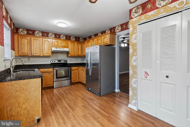 $320,000 | 34 2nd Street, Bridgeport, PA 19405