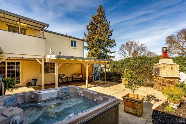 $799,000 | 2164 Patton Avenue, Napa, CA 94559