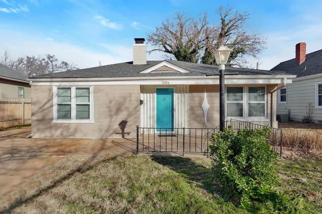 $179,500 | 1206 West 14th Street North, Wichita, KS 67203