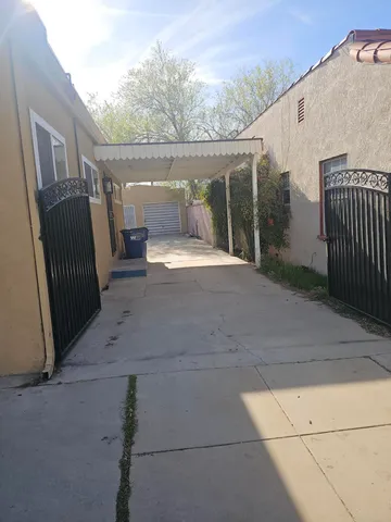 a view of a house with a garage