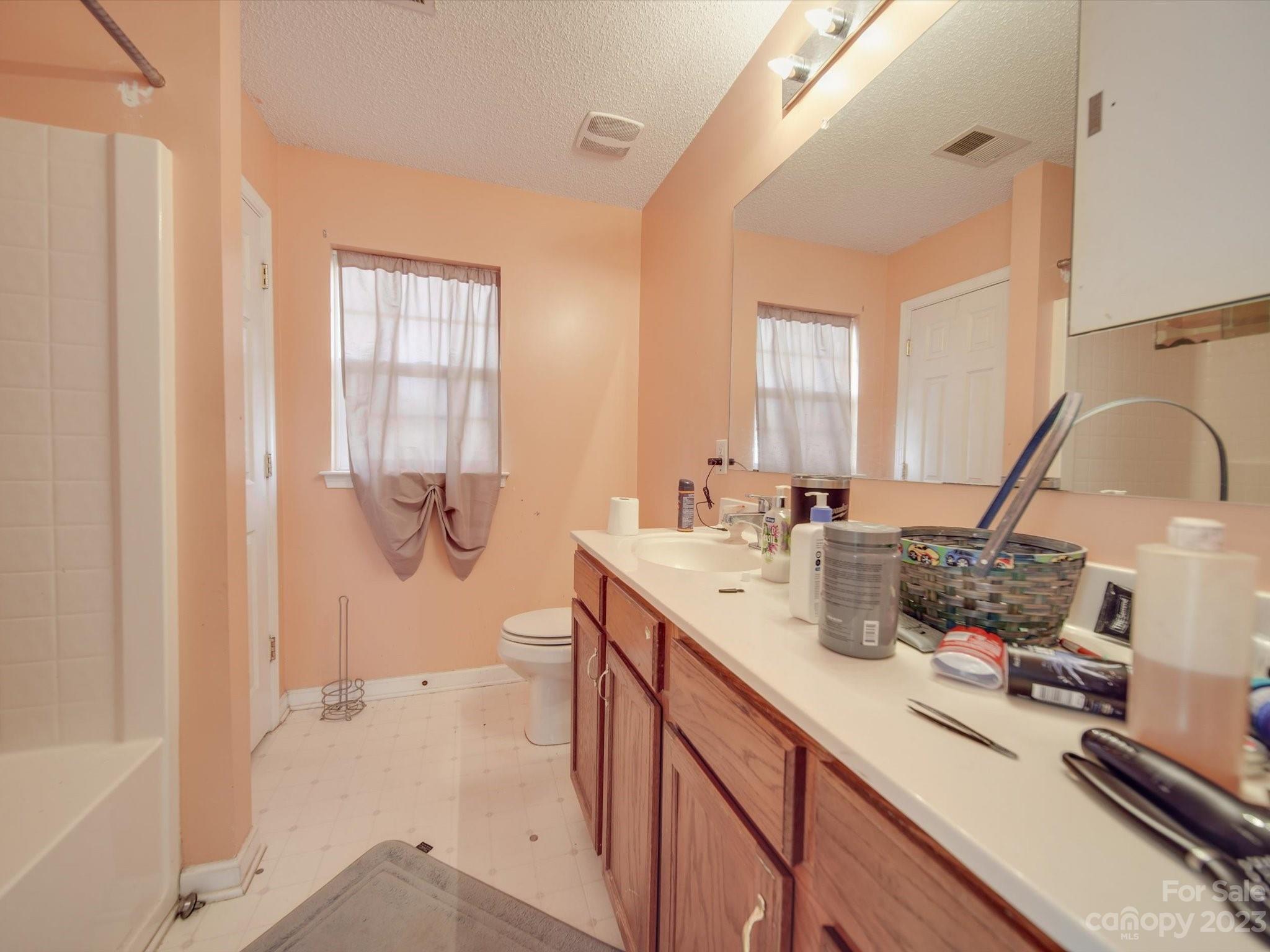 10731 Gold Pan Road Charlotte, NC 28215 - Photo 23 of 35 Gallery Image 23