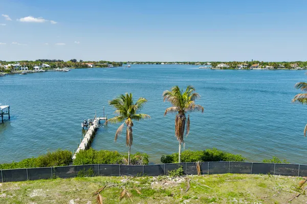 $14,000,000 | 5559 Pennock Point Road, Jupiter, FL 33458