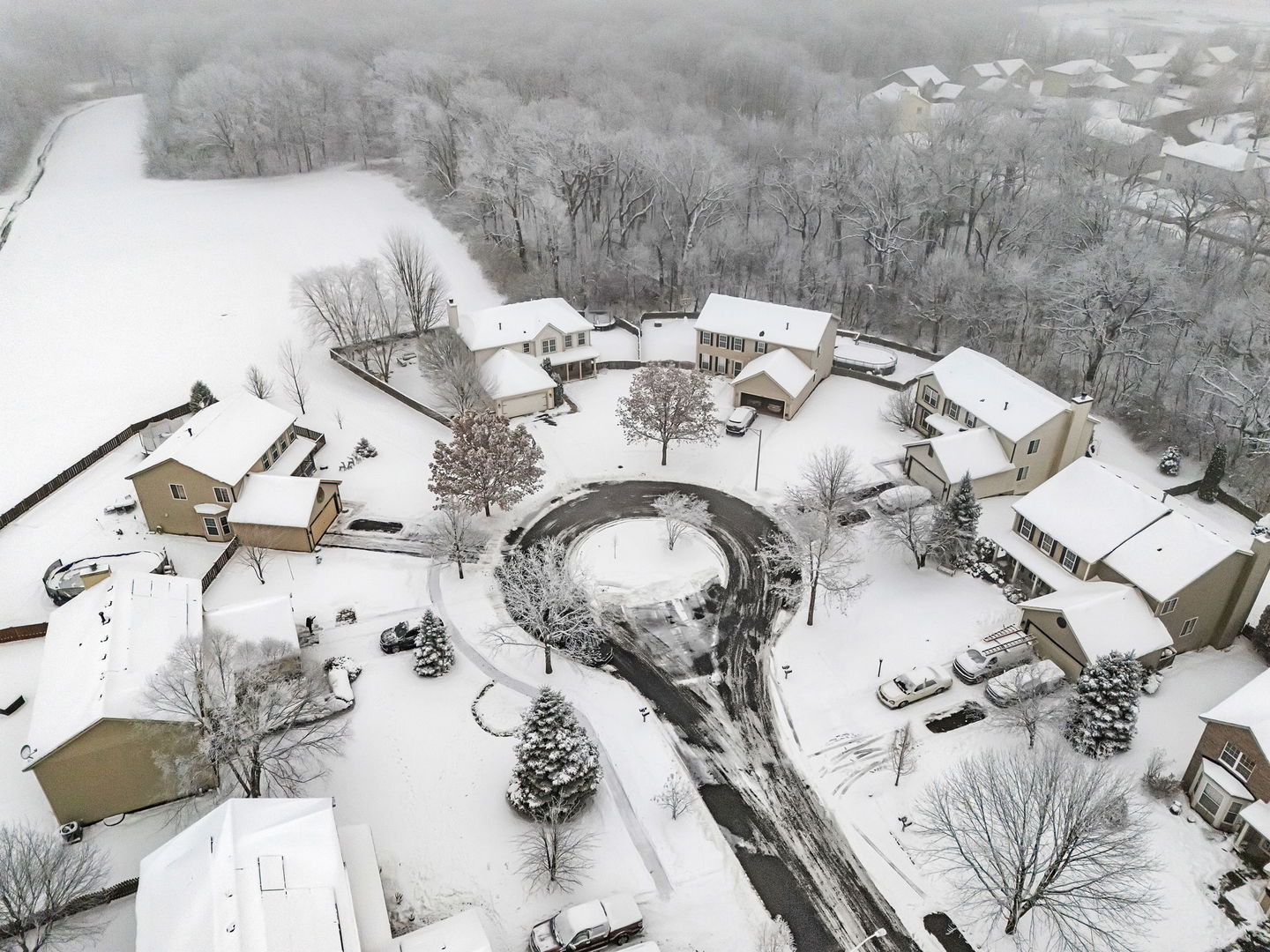 300 Wabena Court Minooka, IL 60447 - Photo 3 of 71