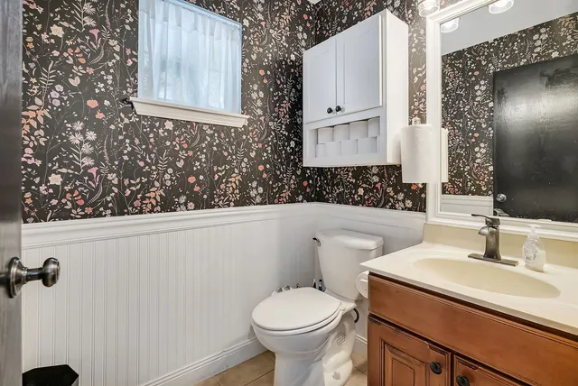 $415,000 | 300 Wabena Court, Minooka, IL 60447