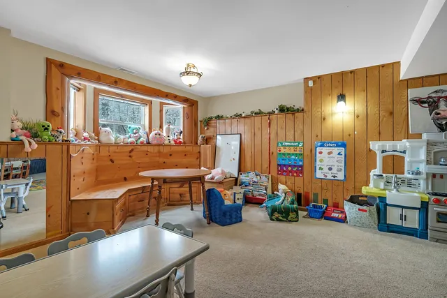 $415,000 | 300 Wabena Court, Minooka, IL 60447