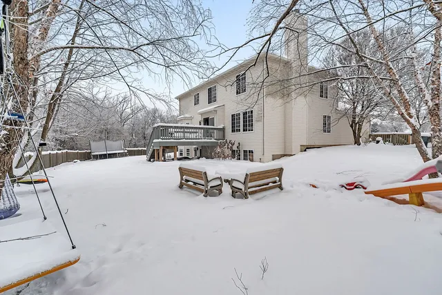 $415,000 | 300 Wabena Court, Minooka, IL 60447