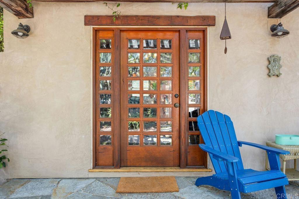 934 Arden Drive Encinitas, CA 92024 - Photo 5 of 37