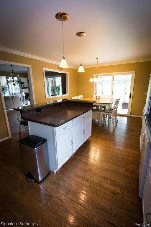 839 Stanford Circle Rochester, MI 48309 - Photo 41 of 48 Stradford Circle (15 of 50).jpg