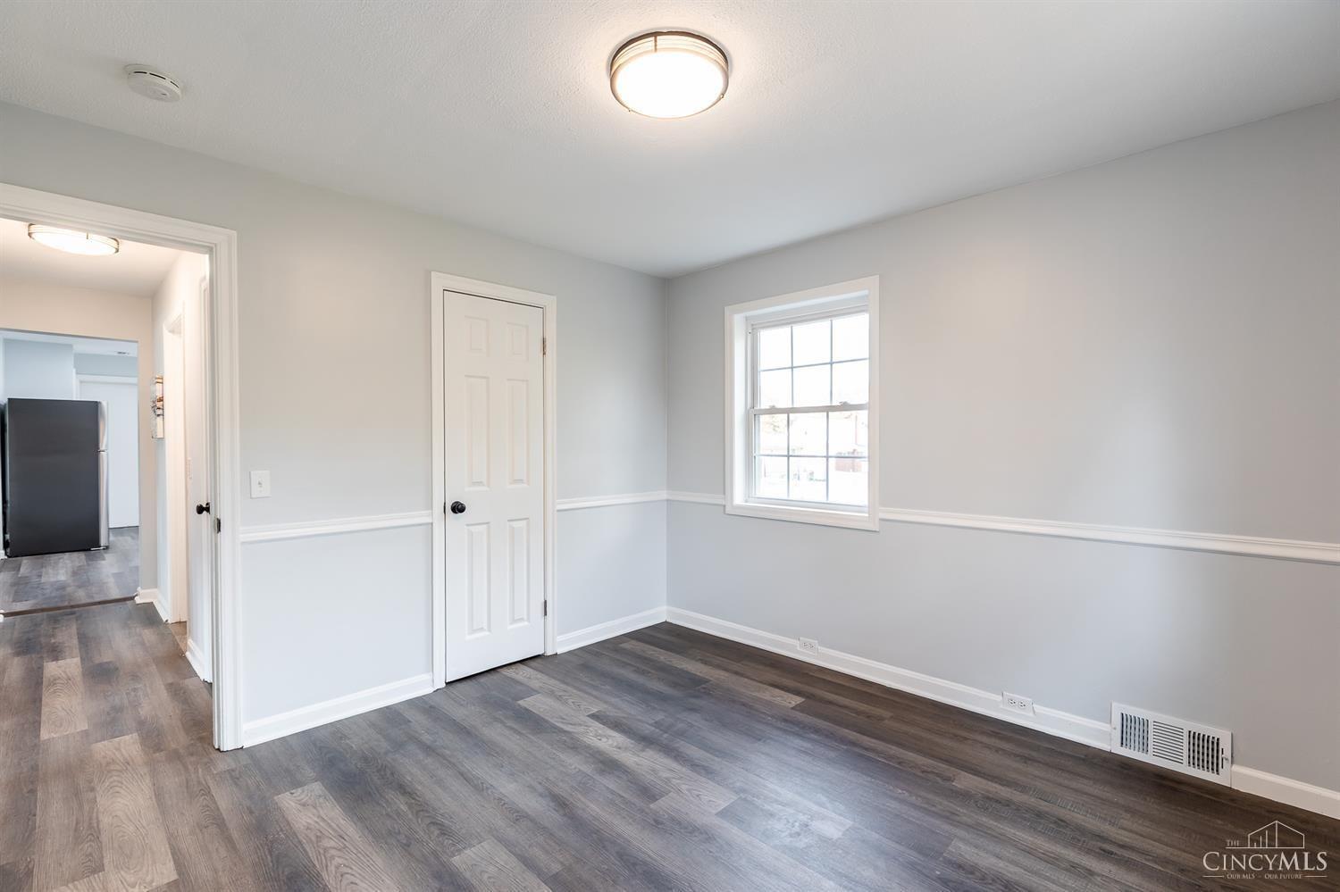 3506 Poole Road Cincinnati, OH 45251 - Photo 18 of 42 Gallery Image 18