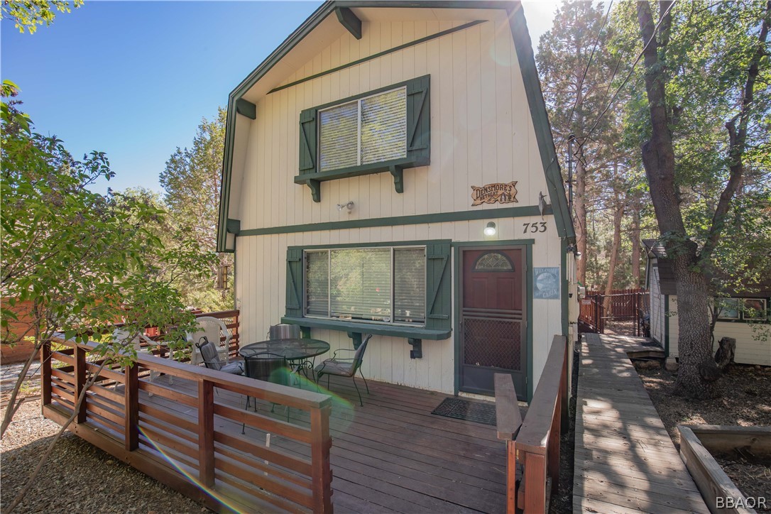 753 Maple Lane Sugarloaf, CA 92386 - Photo 2 of 42 a view of a house with a outdoor space