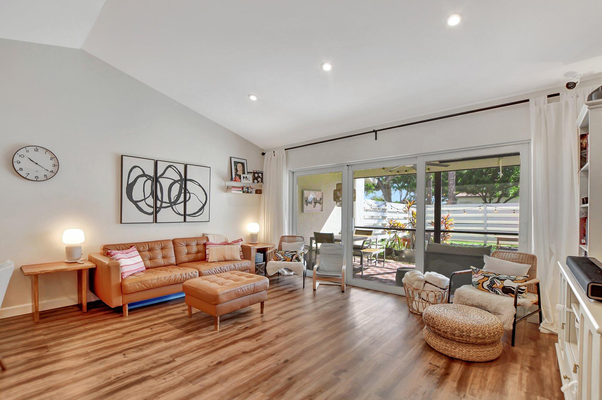 21596 Coronado Avenue Boca Raton, FL 33433 - Photo 12 of 41 GREAT ROOM