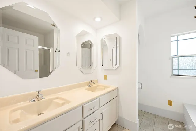 $849,950 | 5207 North Pearl Street, Ruston, WA 98407