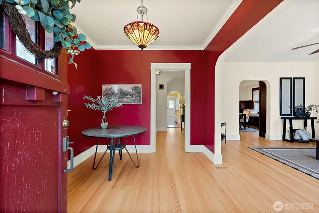 $849,950 | 5207 North Pearl Street, Ruston, WA 98407